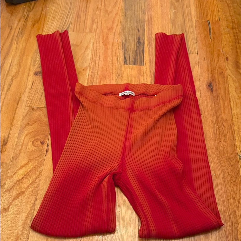 Ribbed Red and Orange Leggings